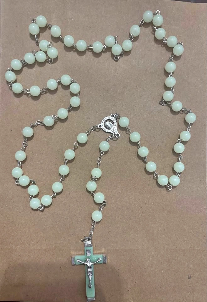 ✨ Luminous Glow-in-the-Dark Catholic Rosary