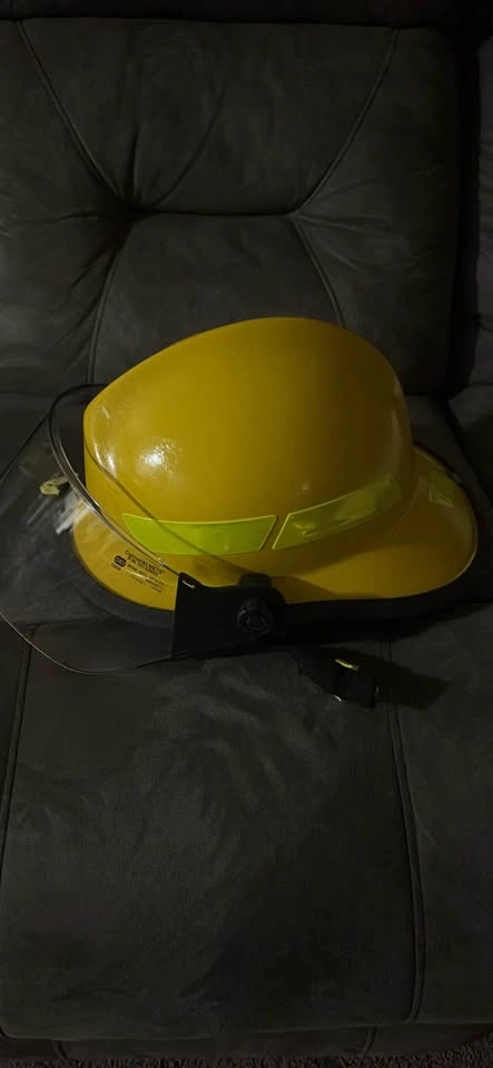 Firefighter Helmet - photo 2