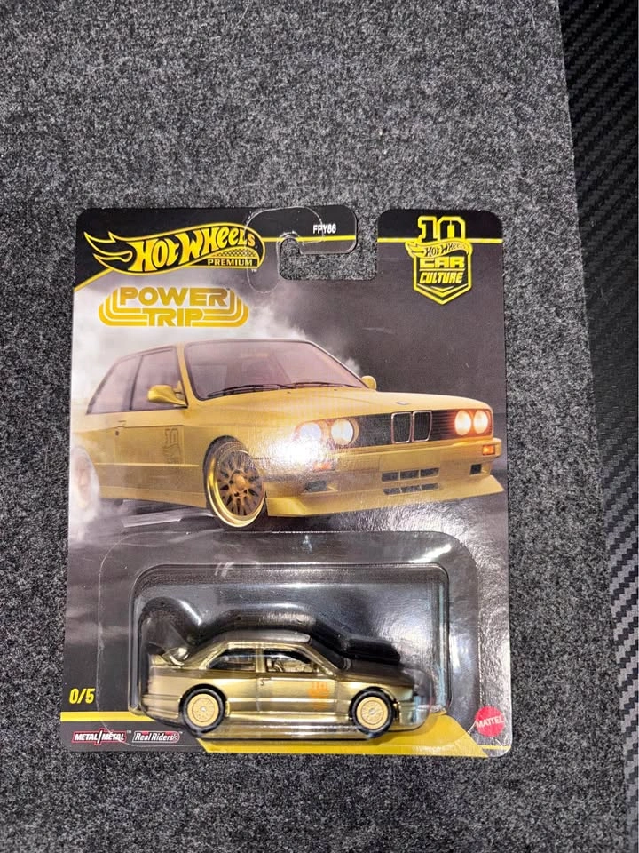 Hot Wheels Premium Car Culture Power Trip BMW M3 0/5 Chase