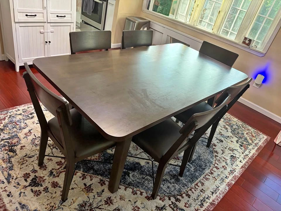 Metro 7-Piece Dining Room Set