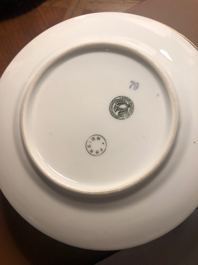 Vintage dessert or bread plate and creamer/gravy dish - photo 2