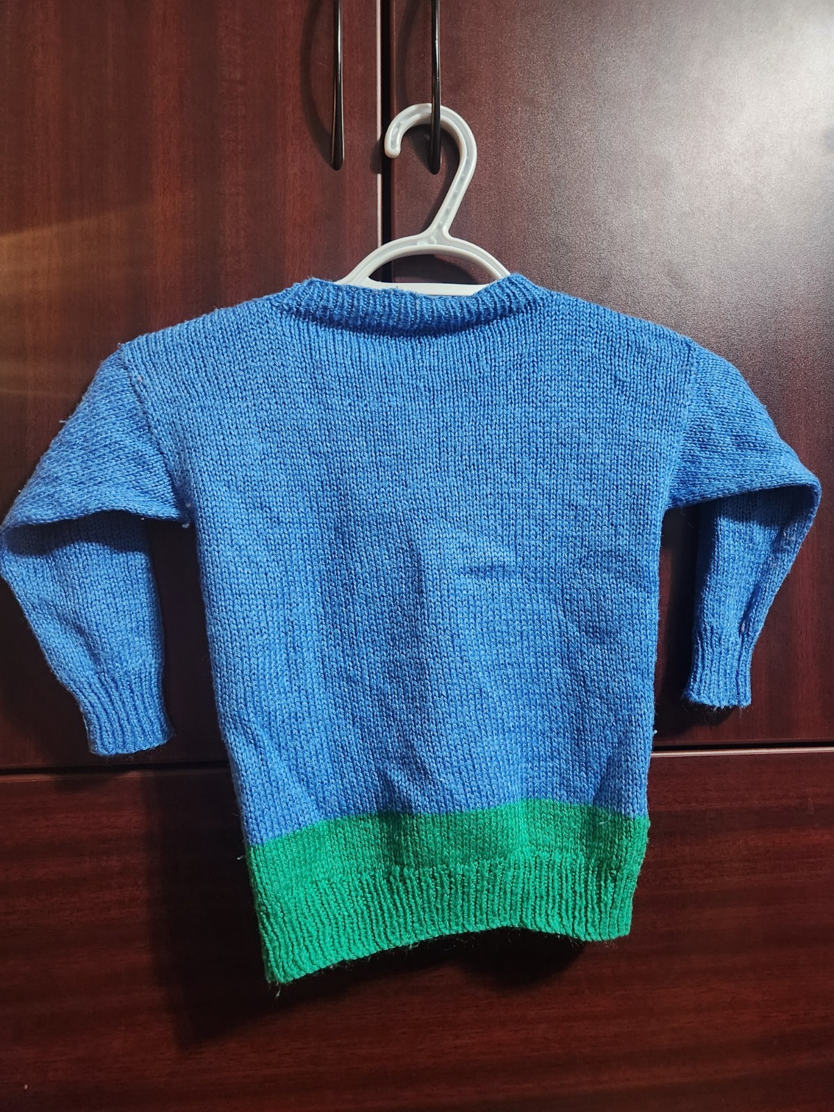 Vintage Hand Knit Winnie the Pooh & Piglet Sweater – 2T - photo 3