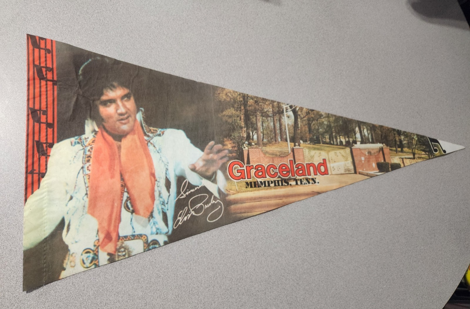 Vintage Elvis Presley Graceland Memphis Tennessee Pennant