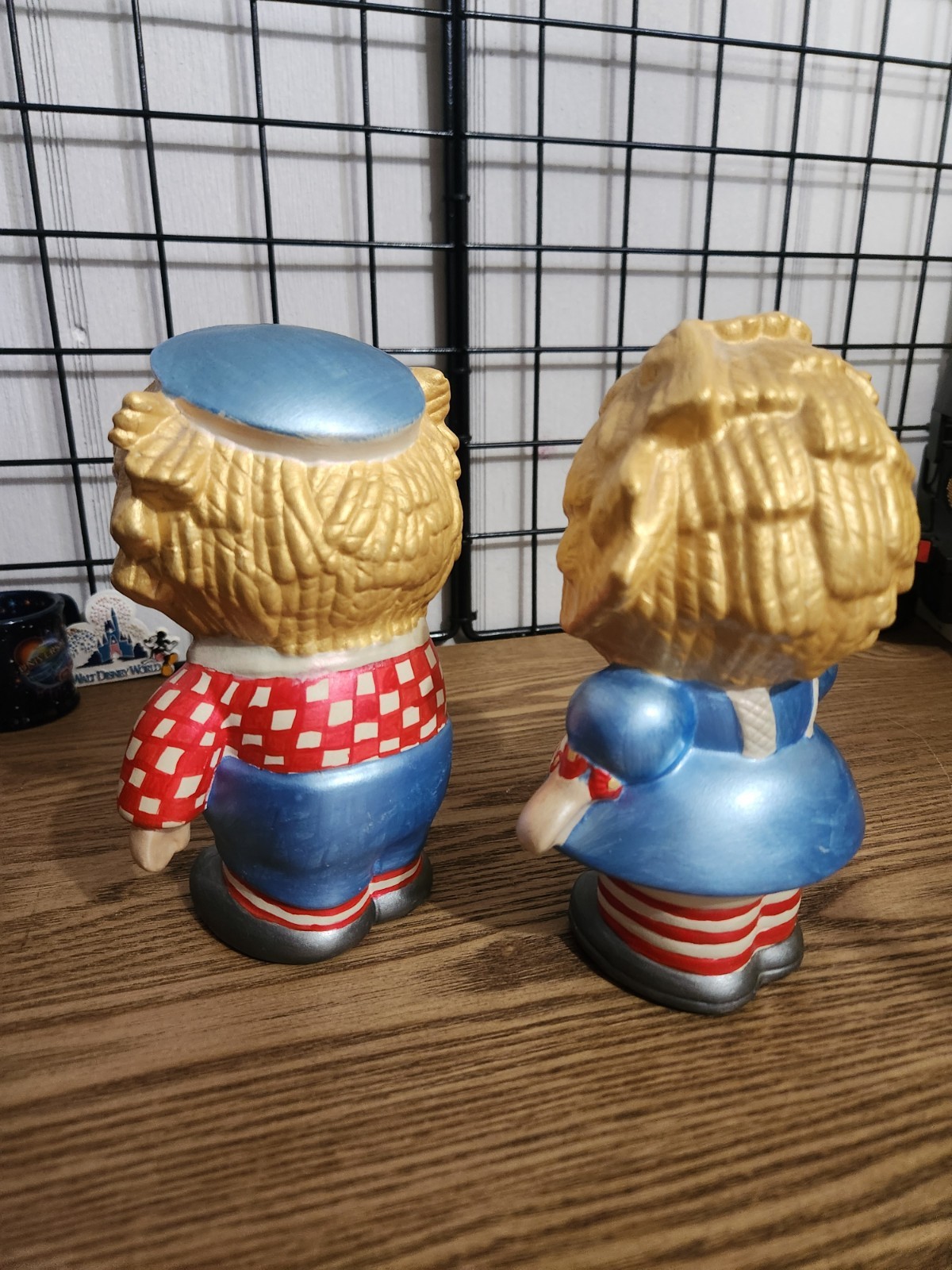 Vintage Raggedy Ann and Andy Ceramic Figurines 7 Inches Tall - photo 4