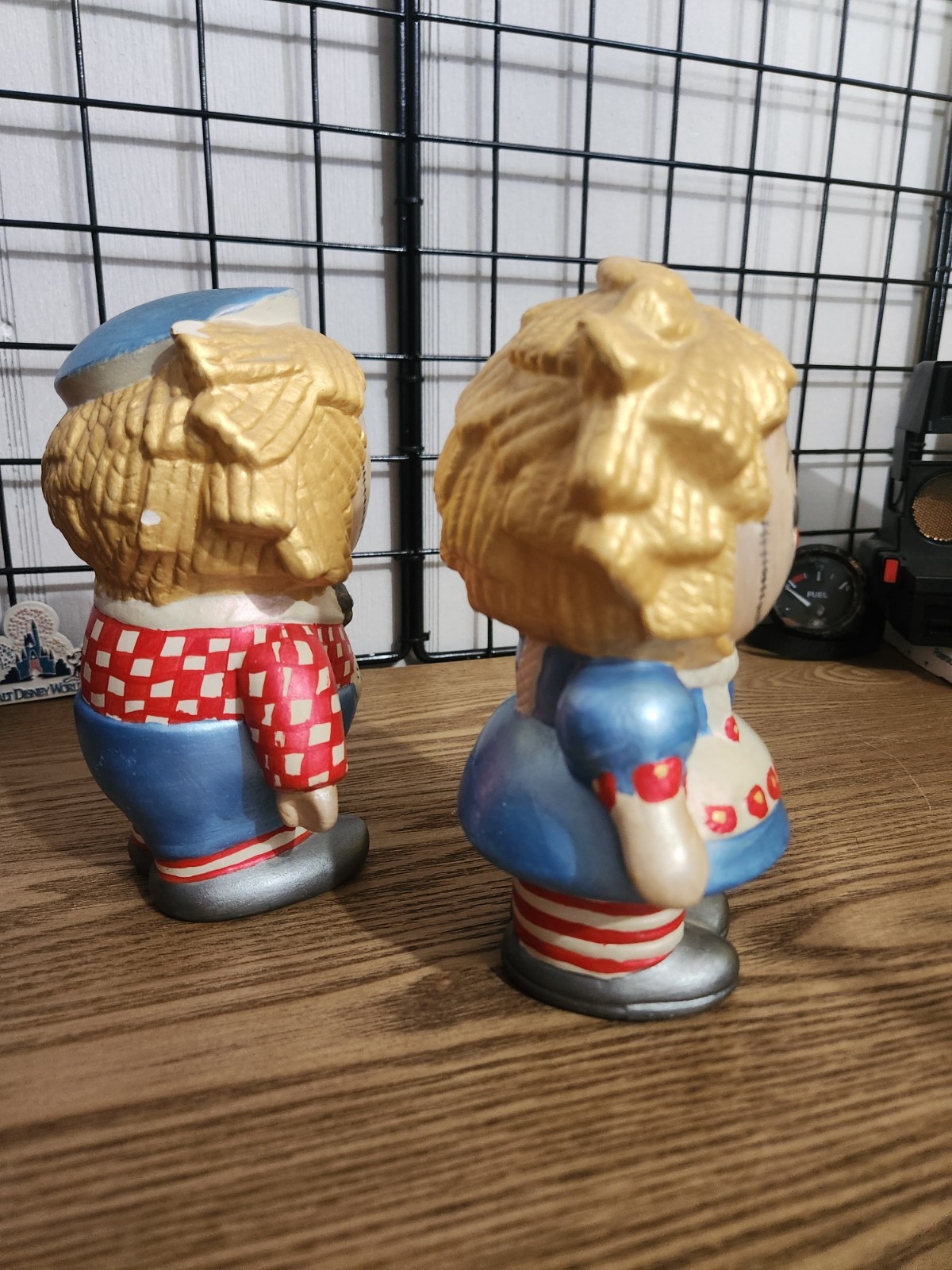 Vintage Raggedy Ann and Andy Ceramic Figurines 7 Inches Tall - photo 5