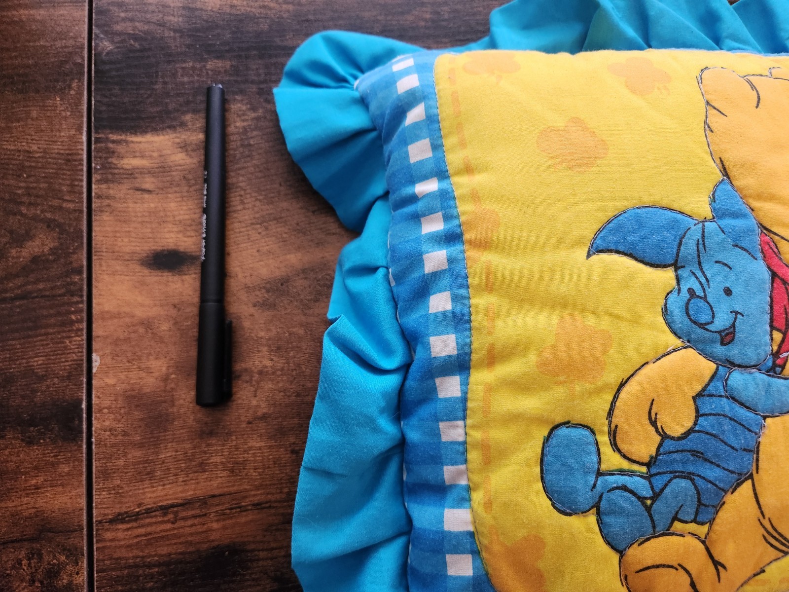 Vintage 90’s Disney Winnie The Pooh With Piglet Throw Pillow Blu - photo 3