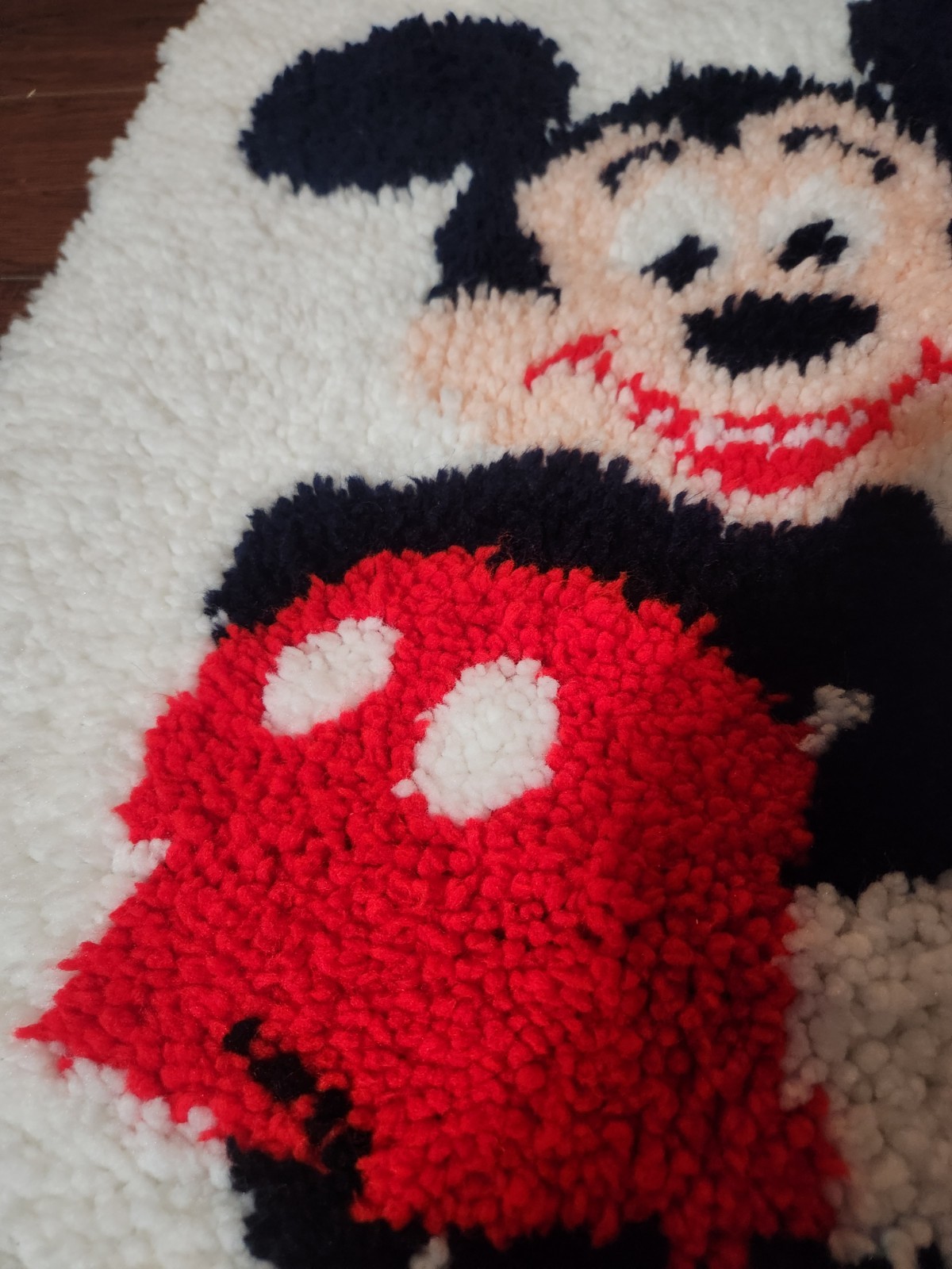 Vintage Mickey Mouse Latch Hook Rug Retro Disney Wall Hanging - photo 2