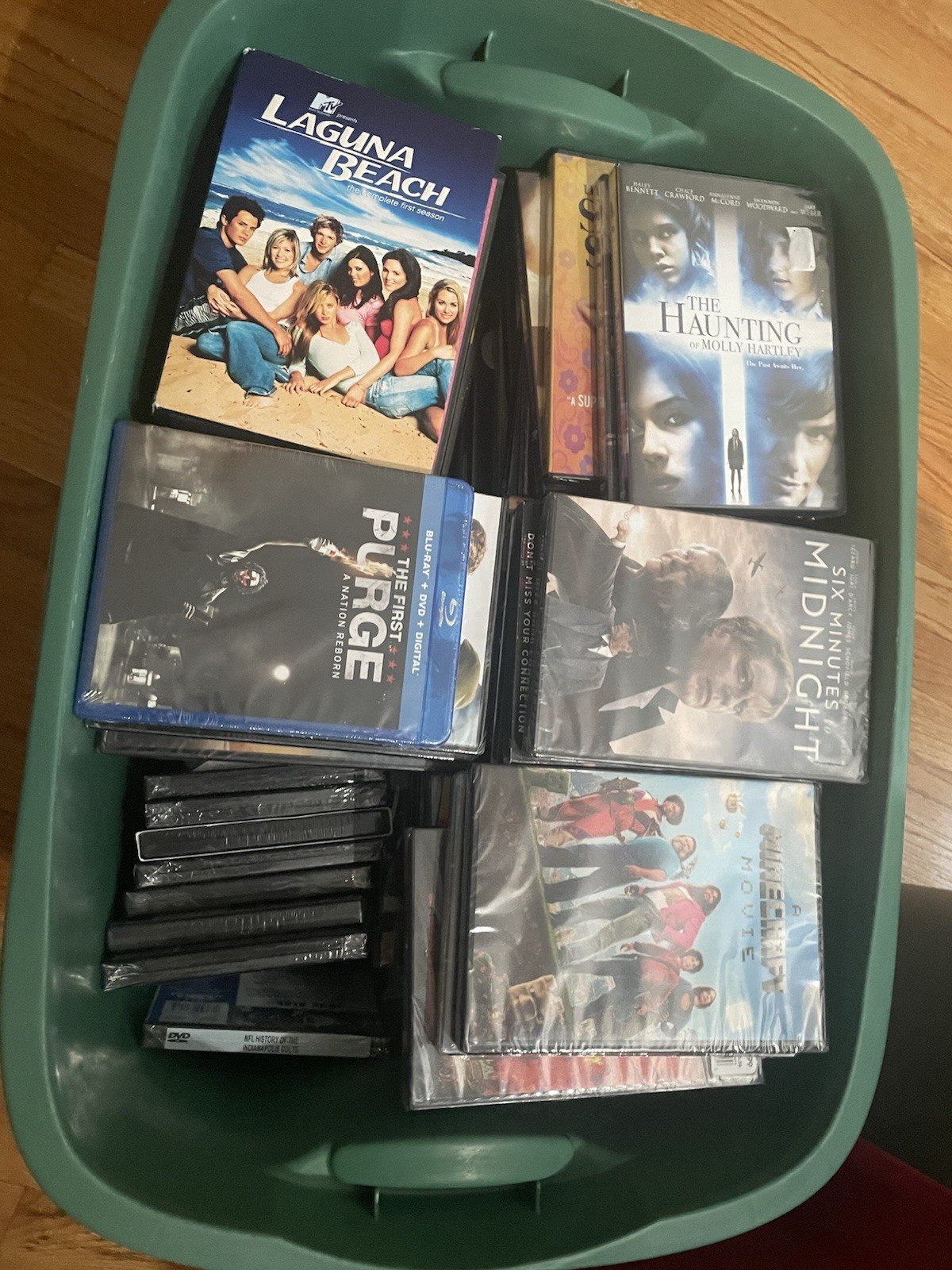 100 Random DVDs: Blu Ray CDs Movie Lot Mixed Genres