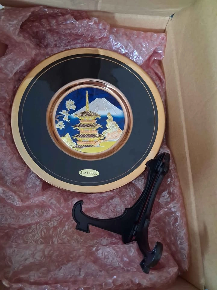 24KT Gold Art Of Chokin Collectors Plate w/Stand - photo 3