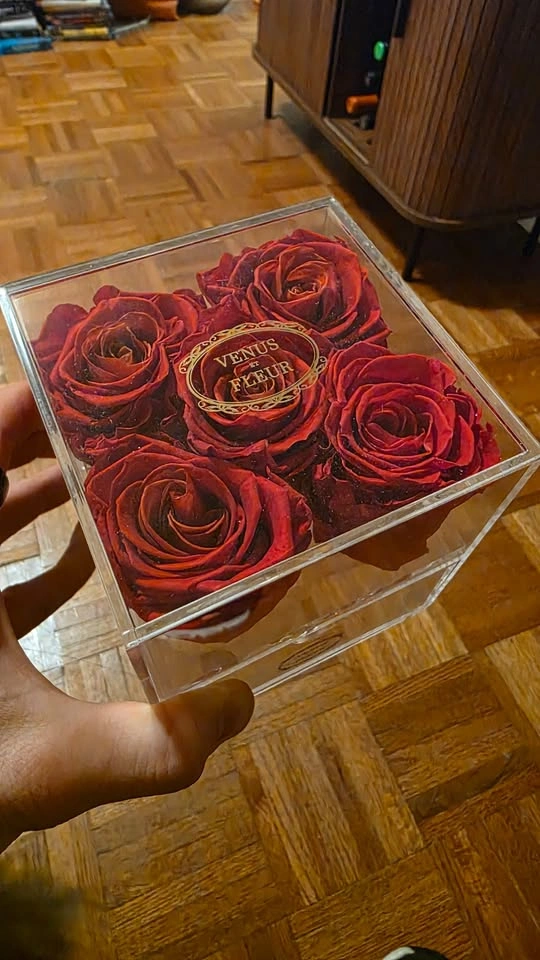 Venus et Fleur Le Cinq Eternity Roses - Red Preserved Rose - photo 3