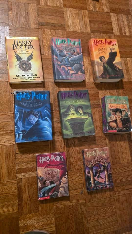 Harry Potter Book Collection (8 Books) - Hardcover & Paperback - photo 3