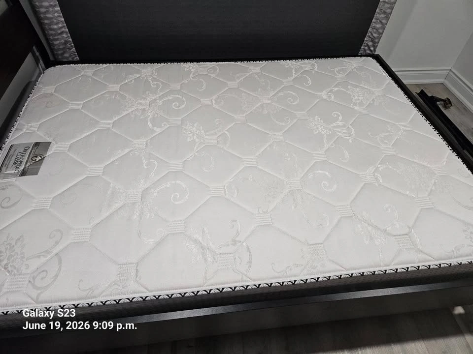 Classic Mattress, frame and box - Double/Full size - photo 2