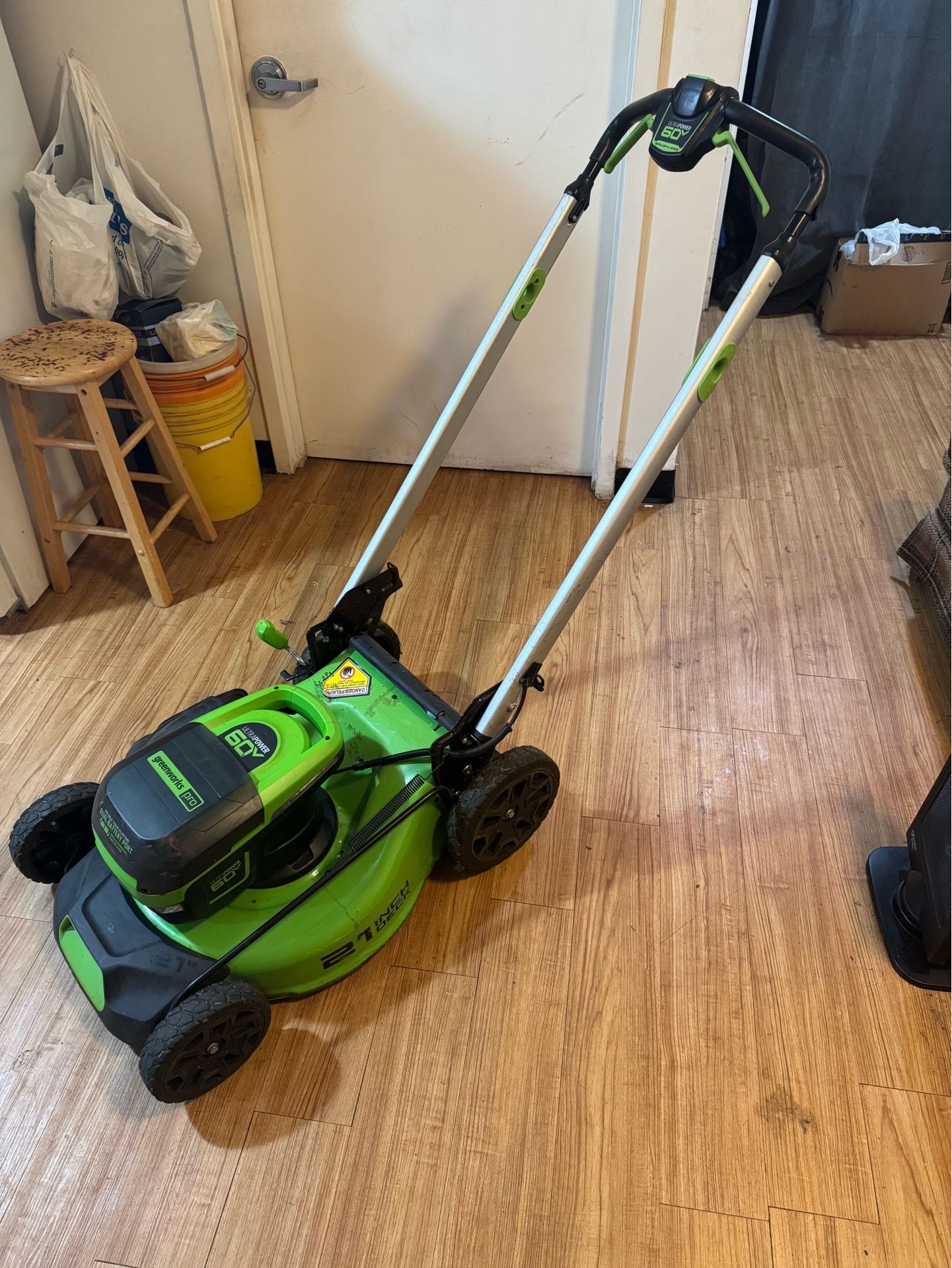 Greenworks Pro ultra power 60 v mower