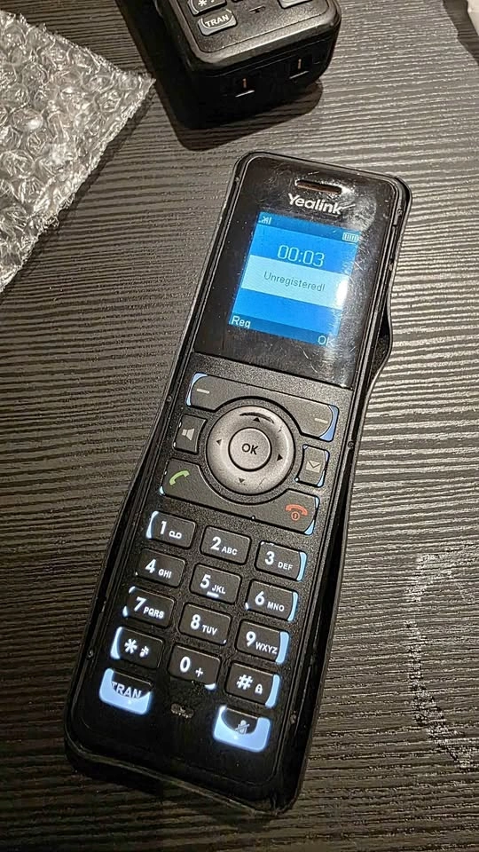 Yealink W59R DECT phones