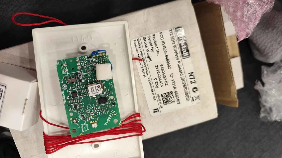 Tunstall 312mhz wireless pullcord - photo 2