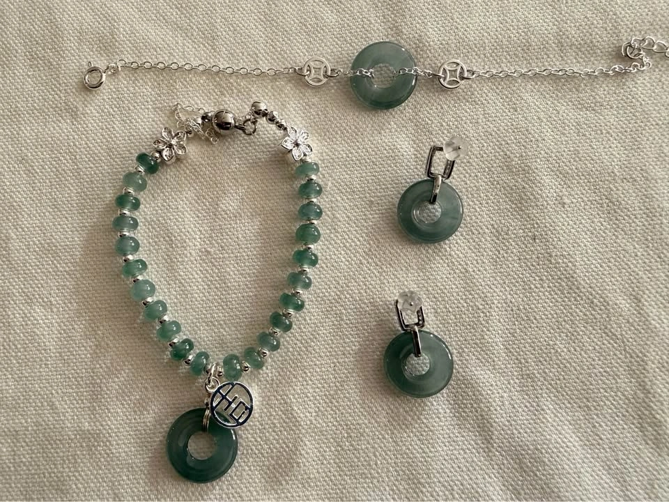 Certified Type A Jadeite and S925 Silver Bracelet and Earrings S - photo 2