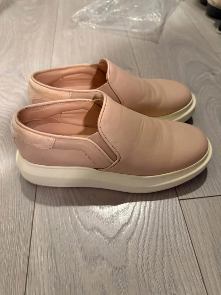 Alexander McQueen Slip-ons - photo 2