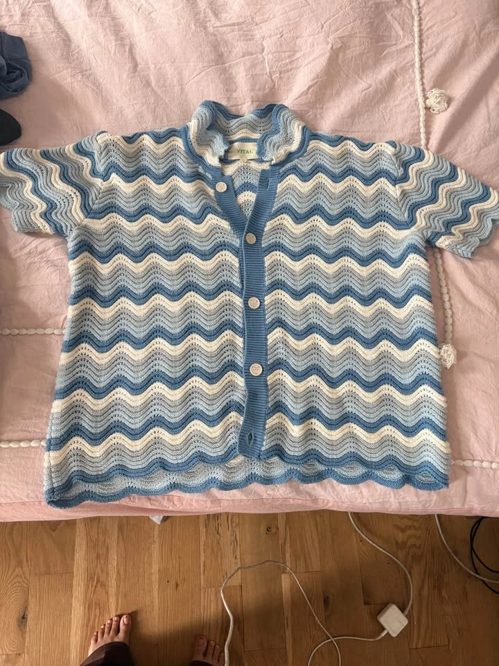 YITAI Blue and White Wavy Pattern Knit Short Sleeve Shirt - photo 4