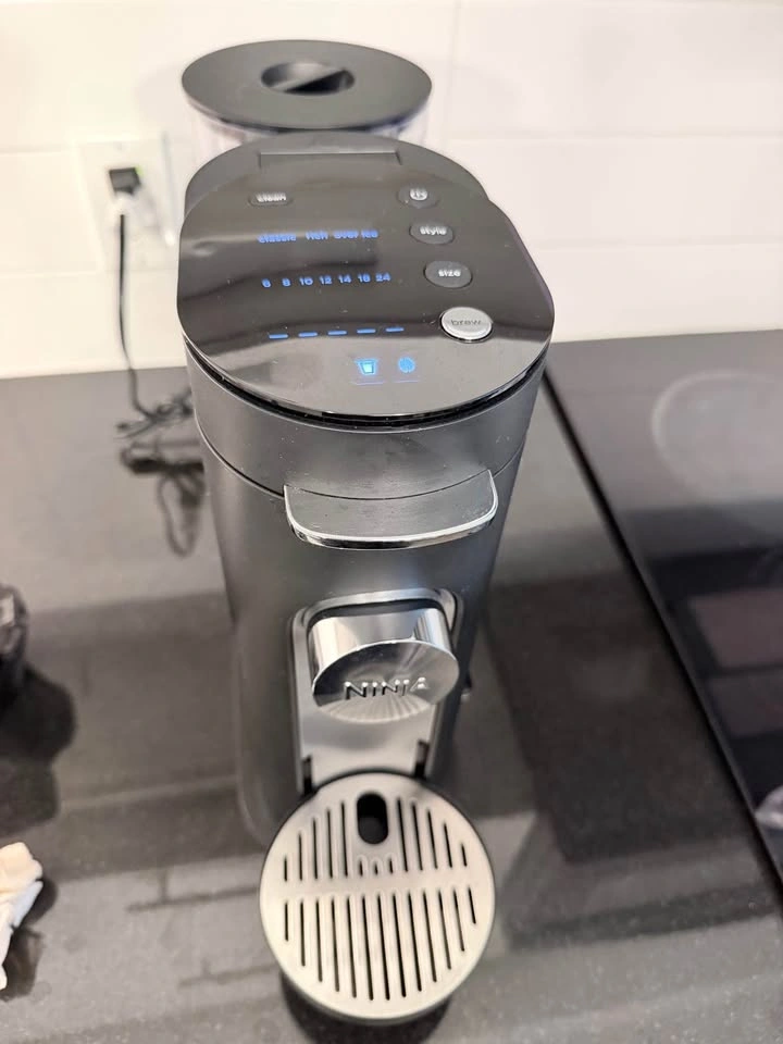 Ninja Pods & Grounds Coffee Maker - photo 2
