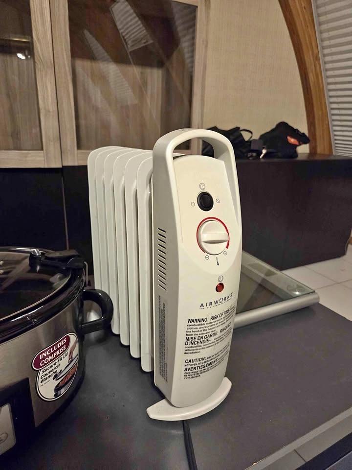 Airworks MOFB7 space heater