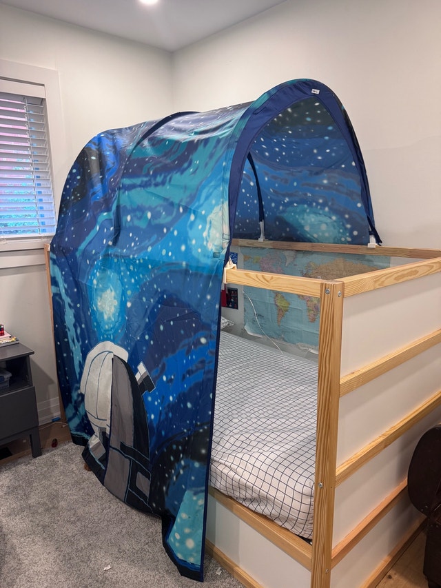 ikea kids bed like new