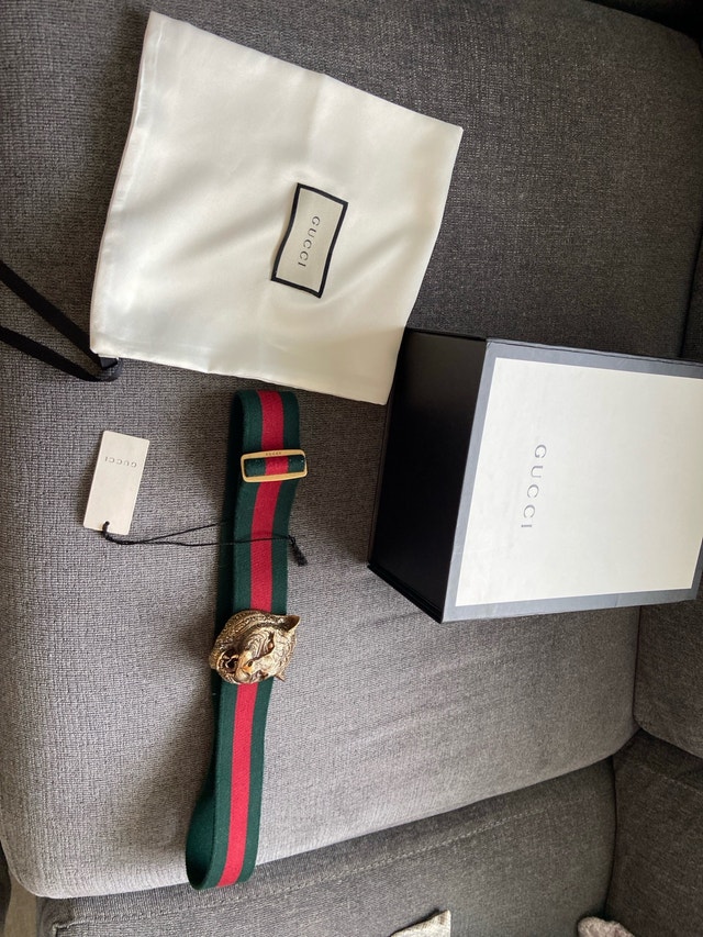 Gucci Feline Head Belt
