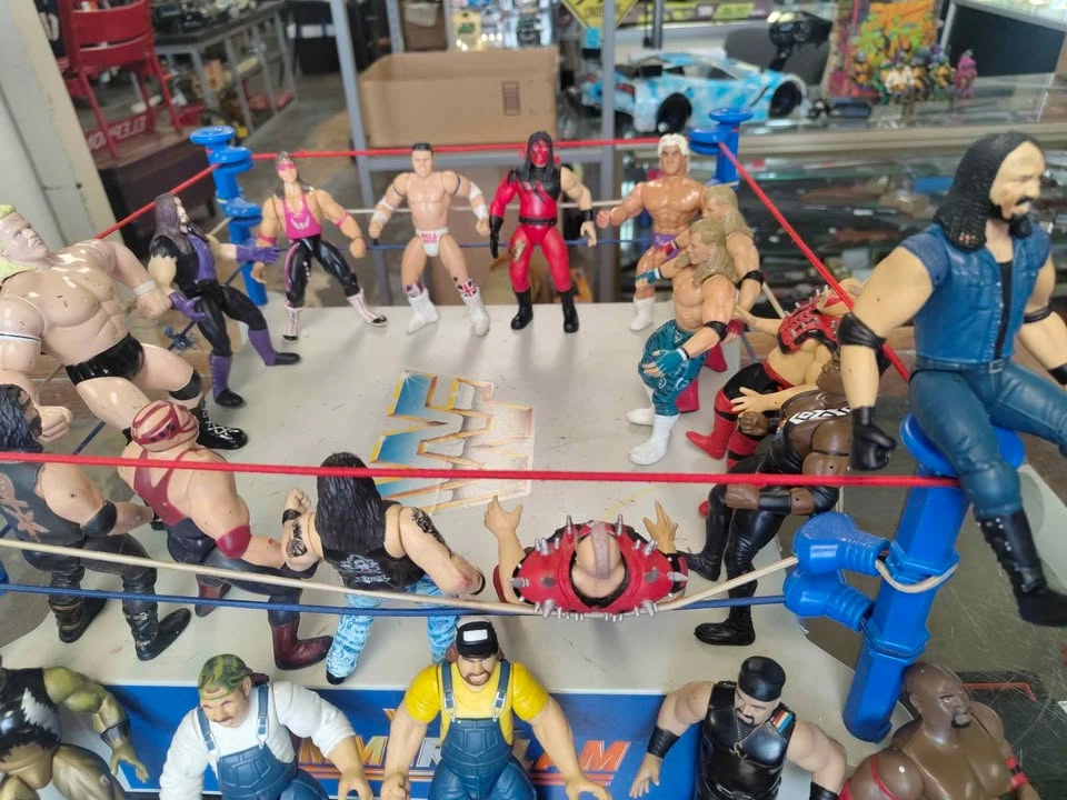 Huge collection of vintage wrestling figures - photo 2