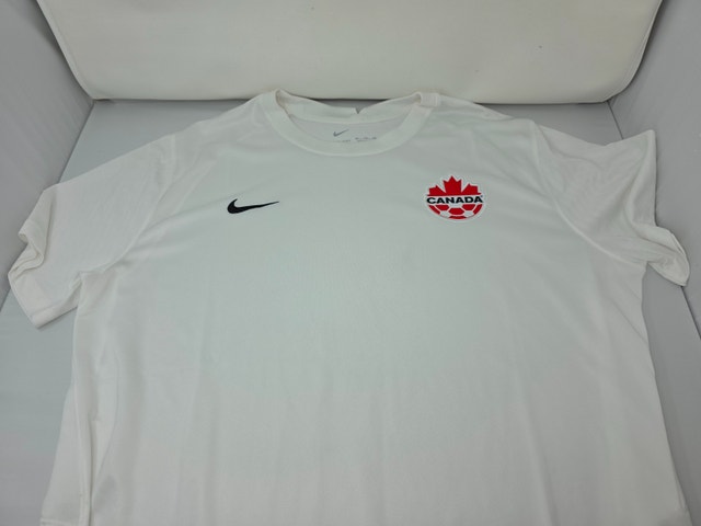 Nike Men's Soccer Team Canada Jersey 2023 away