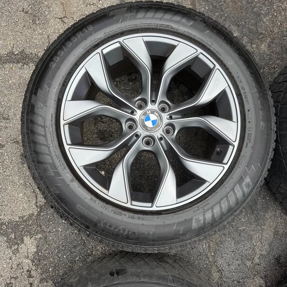 18” OEM BMW Wheels + Winter Tires - photo 4