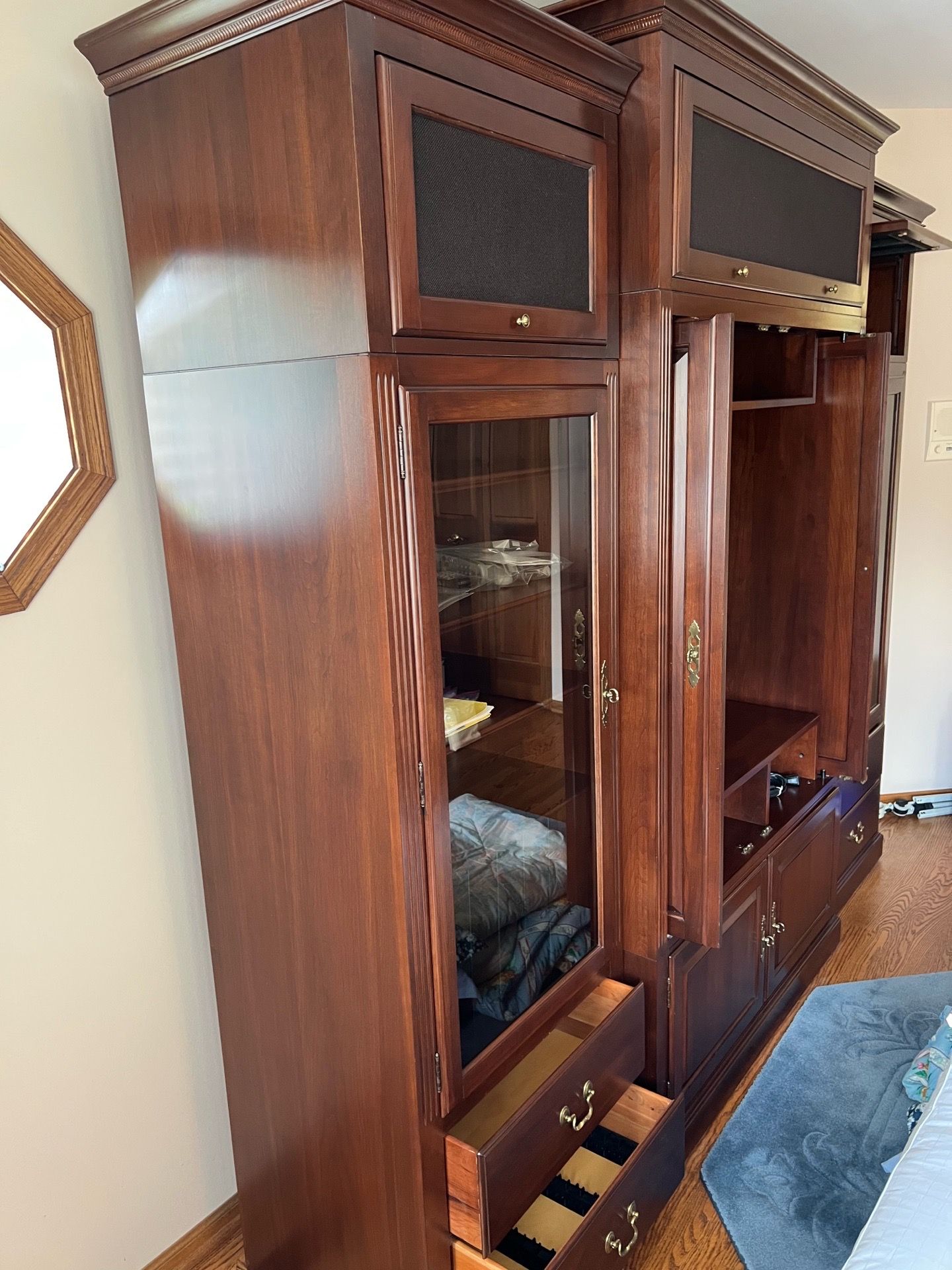 ETHAN ALLEN HOME THEATER CABINETS - photo 3
