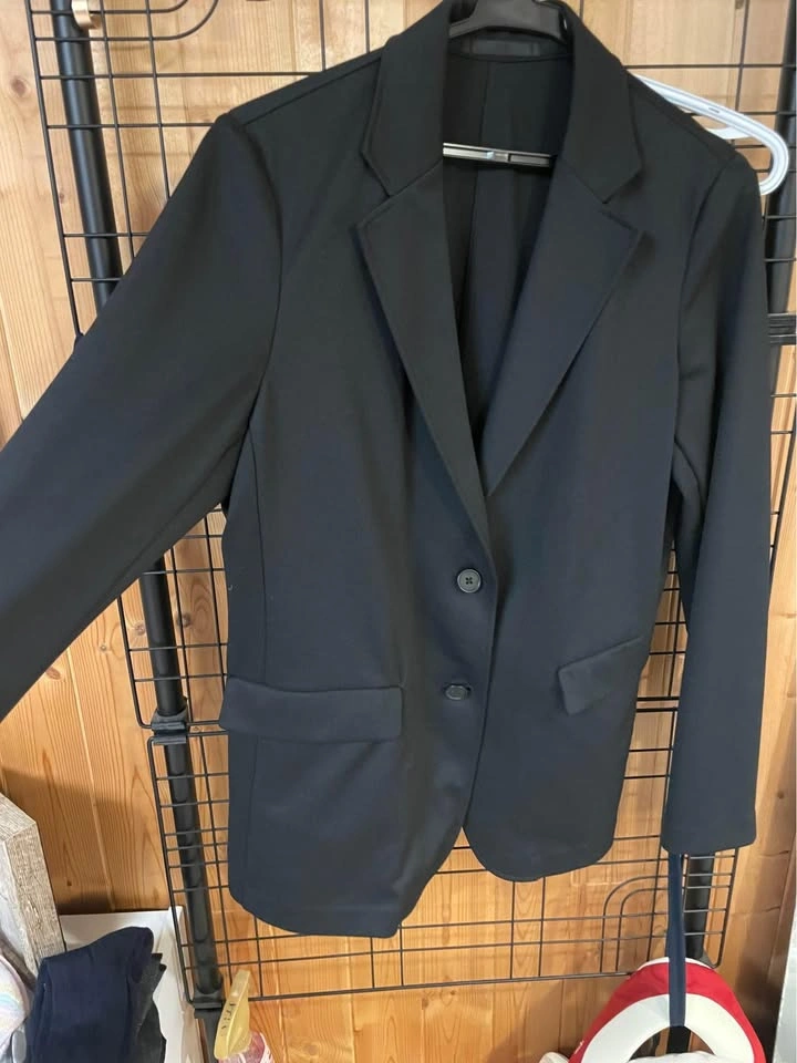 Women relax fit jacket