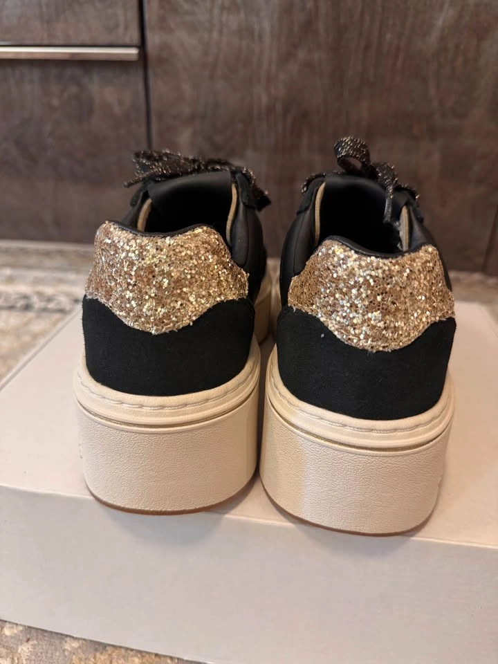Brand New Skechers – Brightest Star Platform Sneakers – Size 7 - photo 4