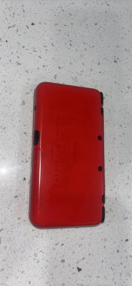 Nintendo 2DS XL Pokemon ball edition - photo 3