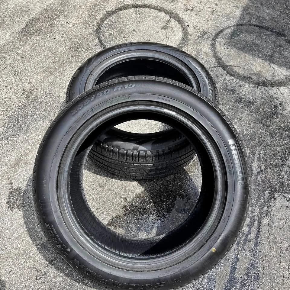 255/50 R19 Pirelli Scorpion Verde All Season Run Flats (Pair)