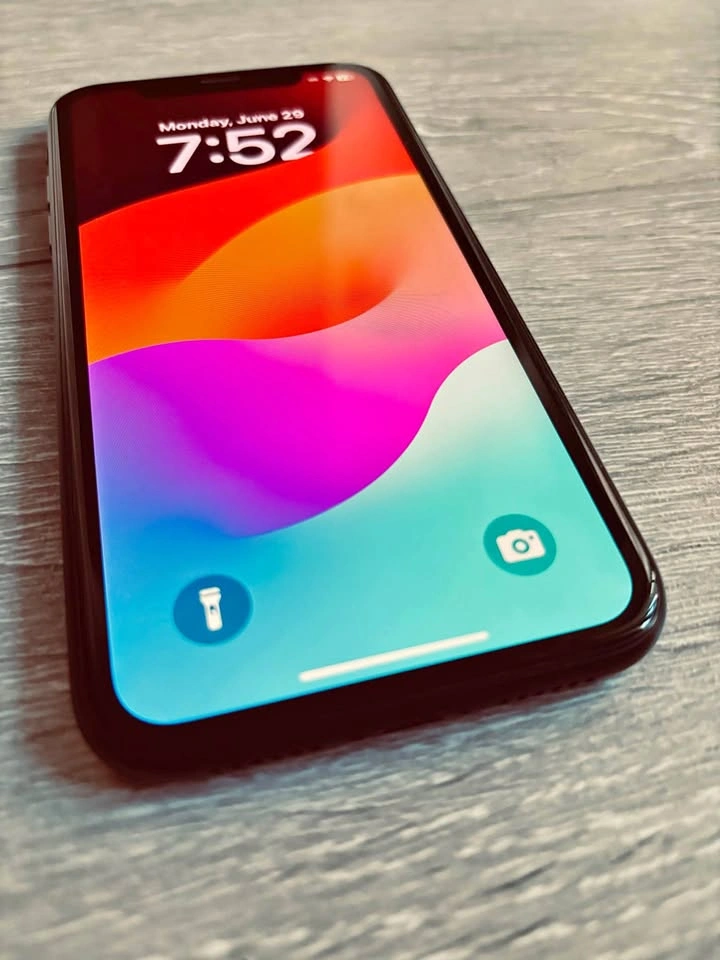 iPhone XR