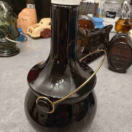 Avon Kettle Decanter thumbnail