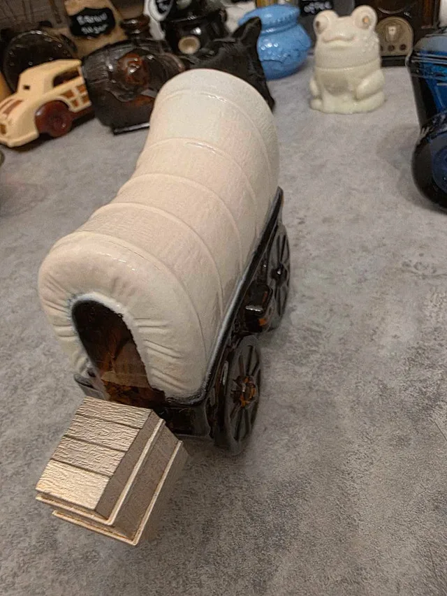 Avon Covered Wagon thumbnail