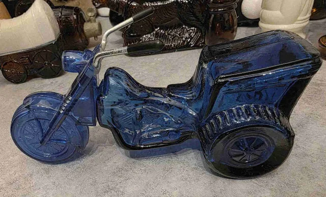 Avon Motorcycle thumbnail