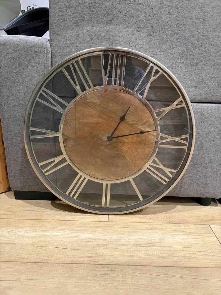 Decorative Wall Clock - Rustic Wood & Metal Design - photo 2
