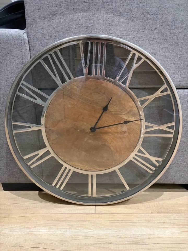 Decorative Wall Clock - Rustic Wood & Metal Design - photo 3