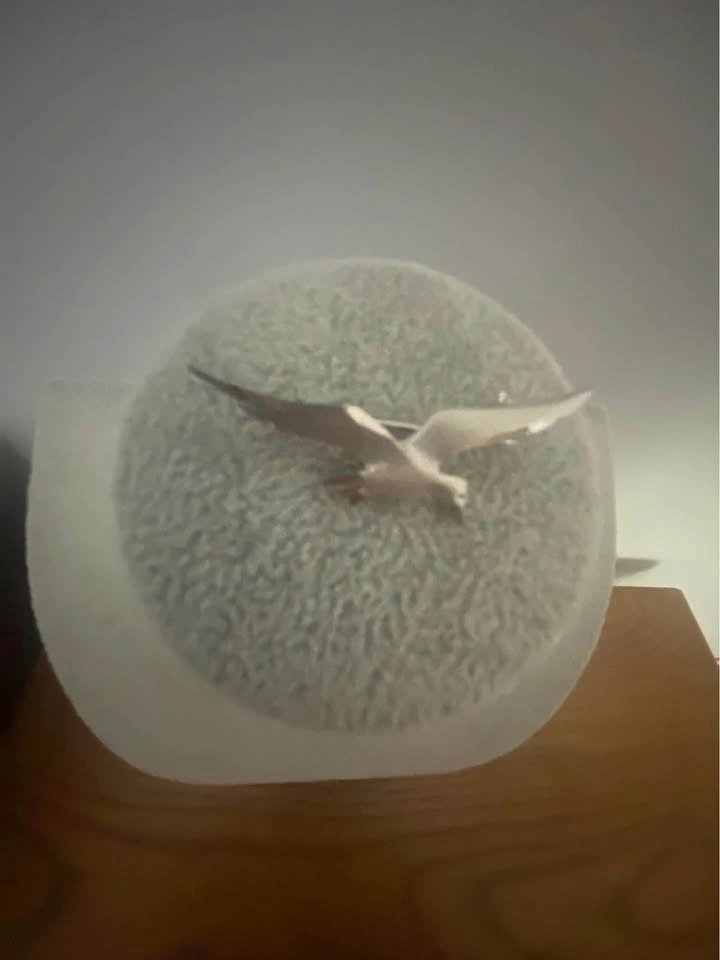 Pewter Seagull Brooch/Lapel Pin With Beveled Wing - photo 4