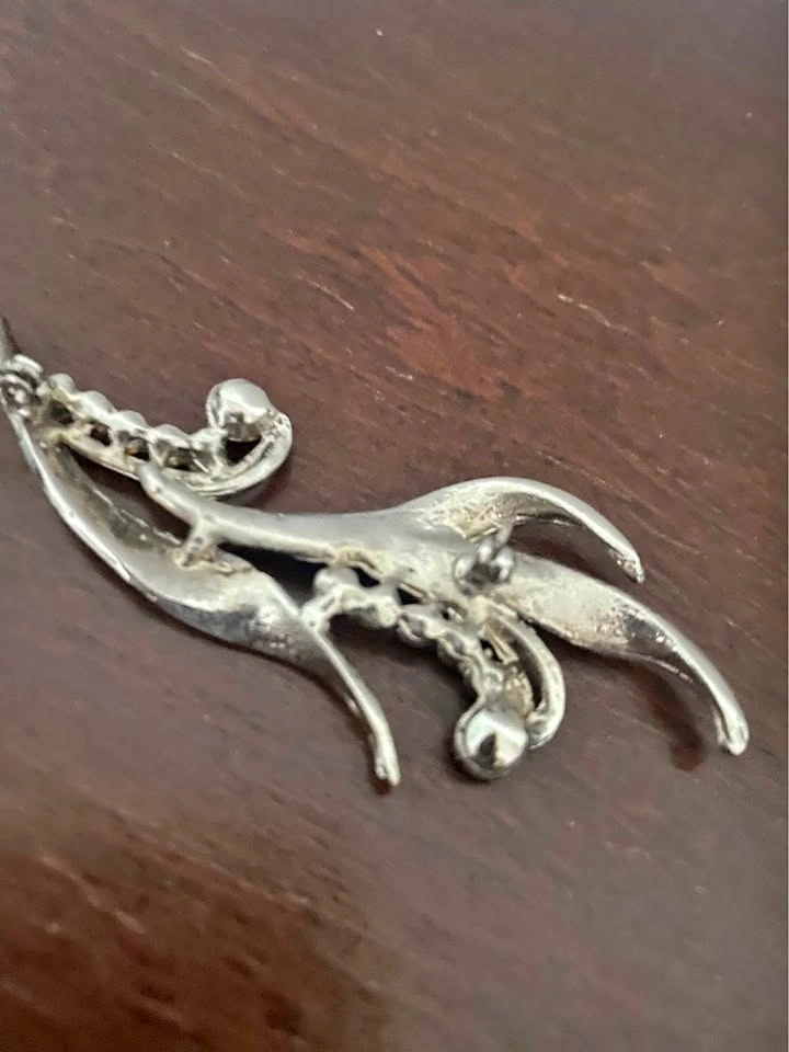 Vintage Silver-Tone Rhinestone Leaf Brooch