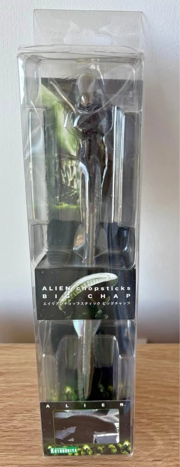 Kotobukiya Alien Chopsticks NEW