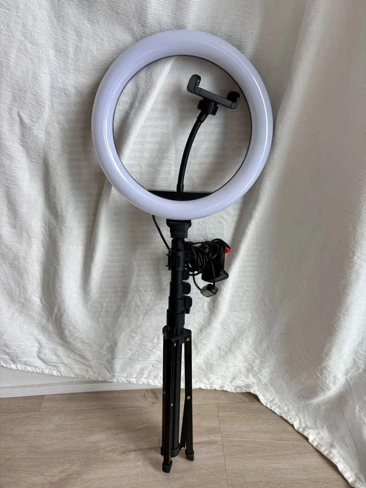 LED Ring Light, 10" Selfie Ring Light with Tripod Stand - photo 4