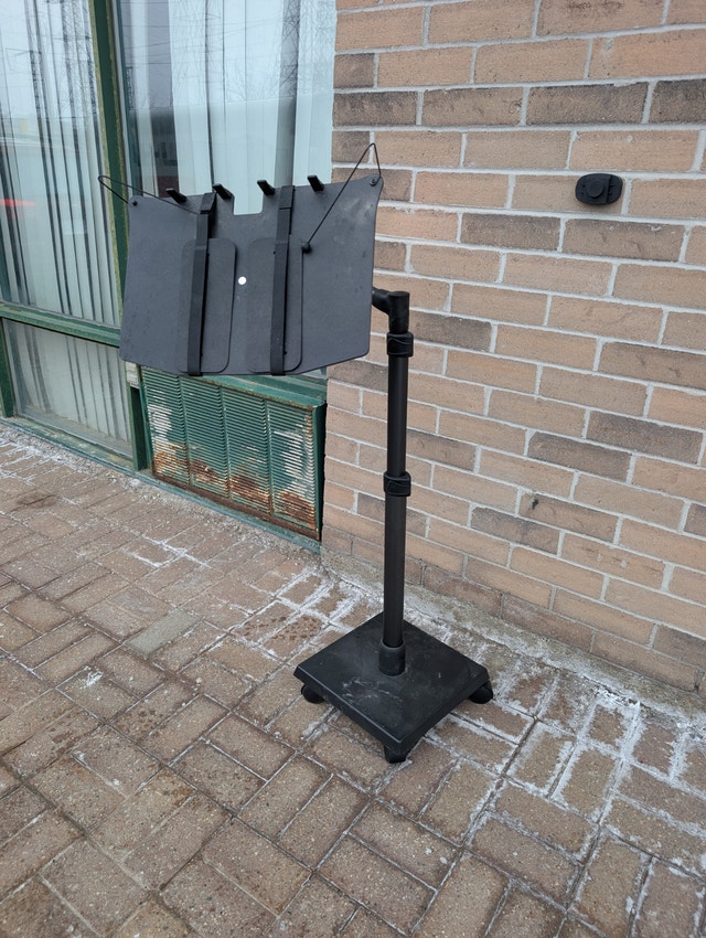 Adjustable Mobile Document Holder / Music Stand – Excellent Cond - photo 4