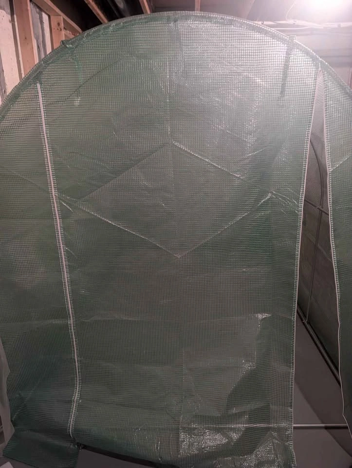 VEVOR Walk-in Tunnel Greenhouse - photo 2