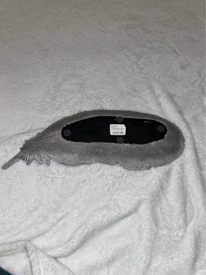 Decorative Feather Planter Tray - photo 2