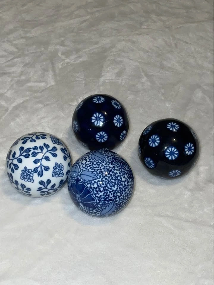 Tozai Blue and White Ceramic Decorative Bowl with Orbs - photo 4