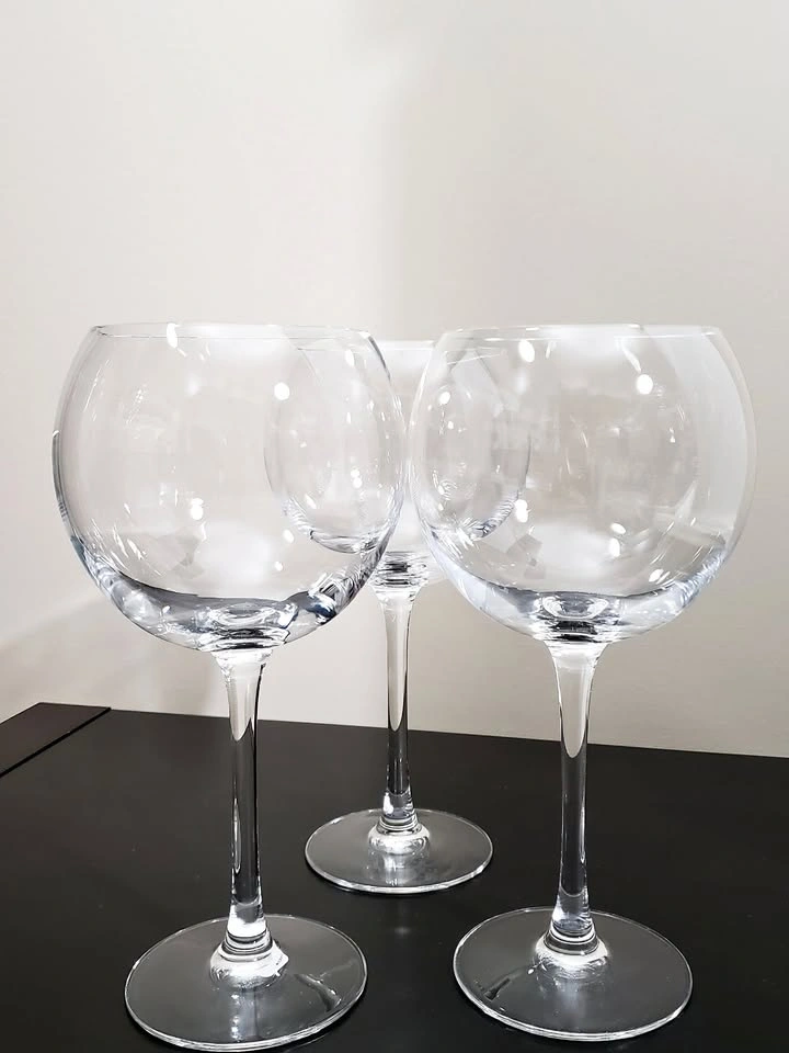 BRAND NEW! 3 X-Large Balloon Wine Glasses 22 oz