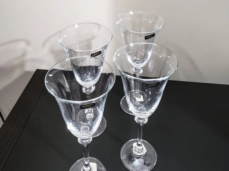 Crystalite Bohemia Flutes & Wine Glasses Set - photo 4